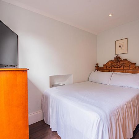 Stylish 1-Bed Flat In Soho - Prime Central ลอนดอน ภายนอก รูปภาพ