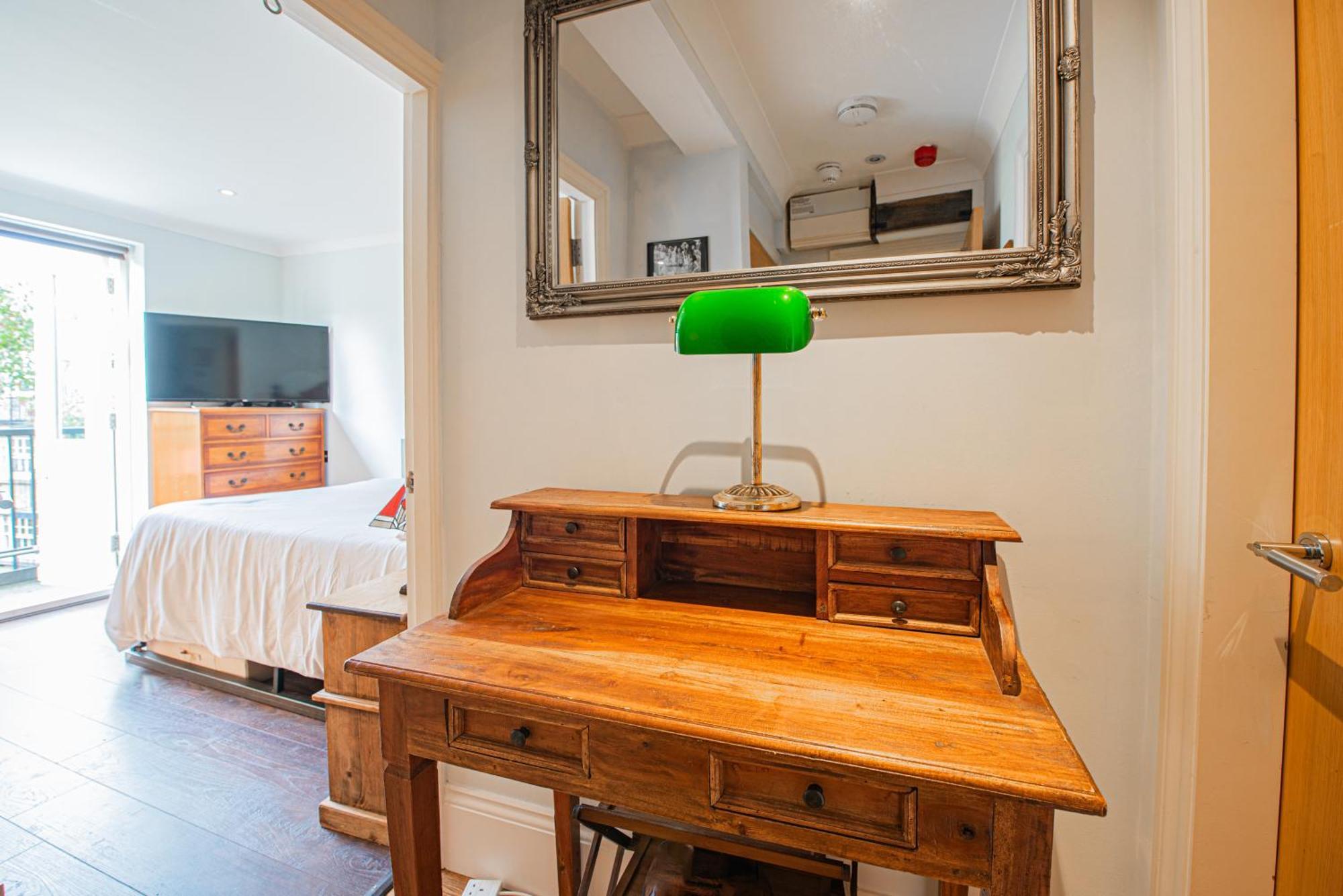 Stylish 1-Bed Flat In Soho - Prime Central ลอนดอน ภายนอก รูปภาพ